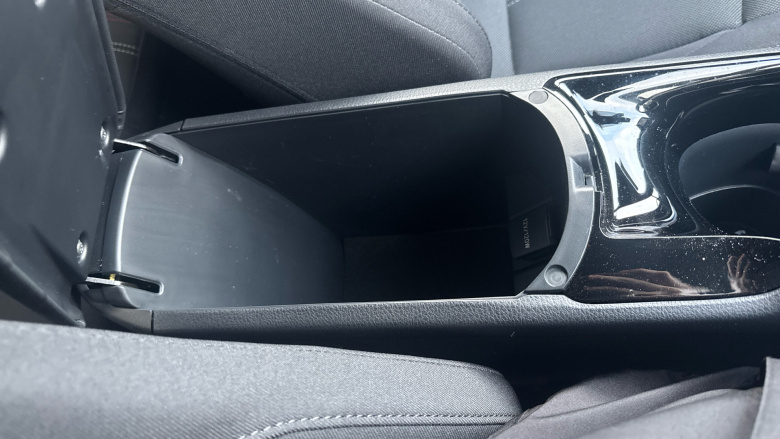 Toyota C-HR 1.8 Hybrid GR Sport 5dr CVT Hybrid Hatchback